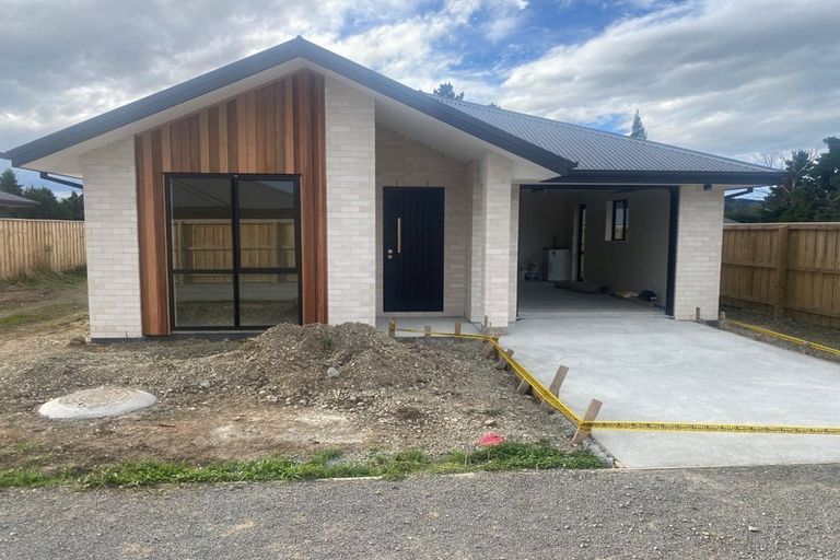 Photo of property in 6c Wykes Place, Amberley, 7410