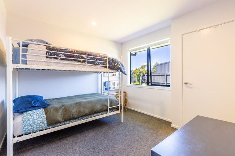 Photo of property in 14 Teal Place, Lake Hawea, Wanaka, 9382