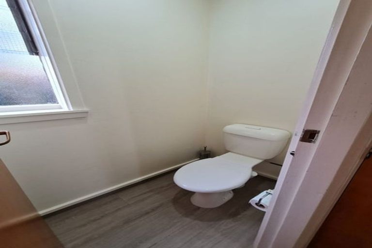 Photo of property in 35 Newbridge Place, Ilam, Christchurch, 8041