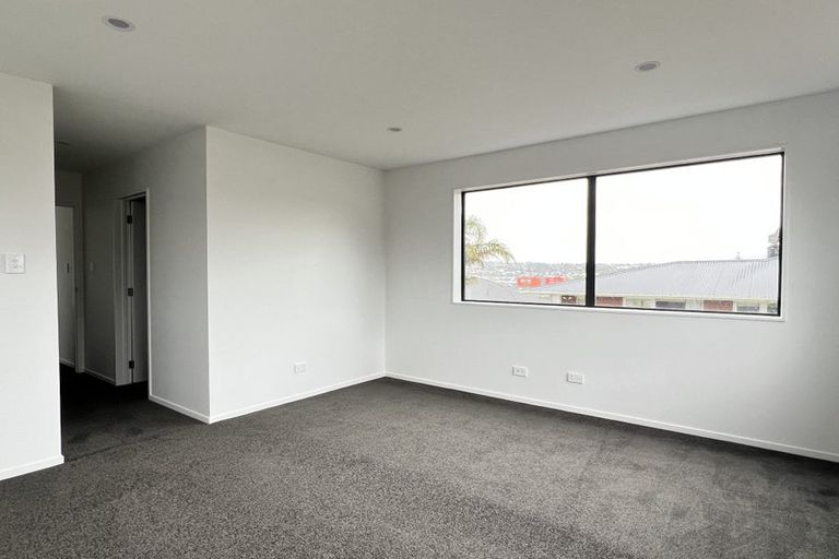 Photo of property in 105e Bond Crescent, Forrest Hill, Auckland, 0620