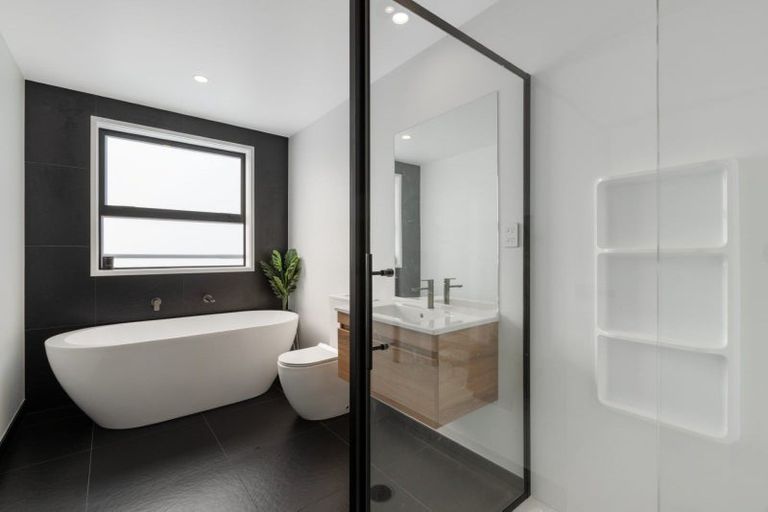 Photo of property in 17 Maara Close, Papamoa Beach, Papamoa, 3118