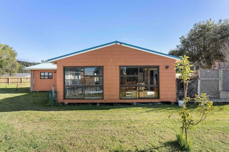 Photo of property in 143 Lorraine Place, Whangamata, 3620