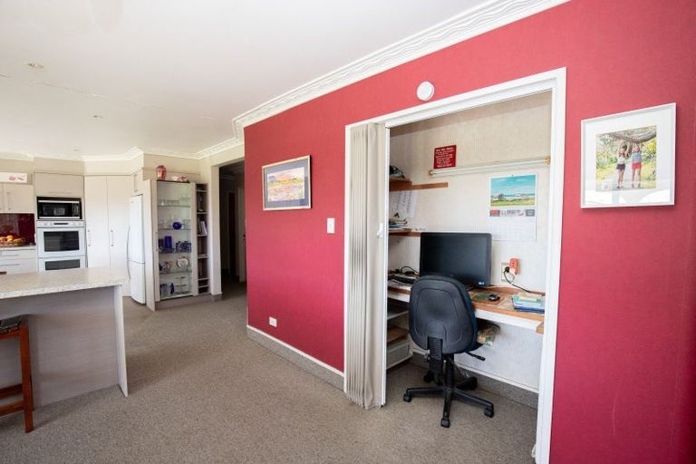 Photo of property in 3 Ranui Street, Ngatea, 3503