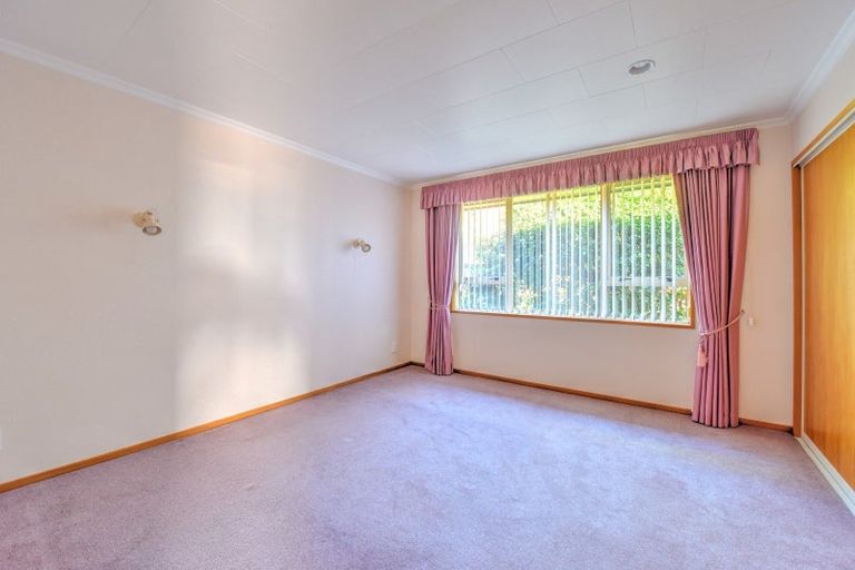 Photo of property in 24 Aotea Crescent, Gore, 9710