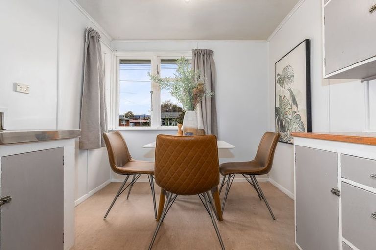 Photo of property in 5 Clyde Street, Levin, 5510