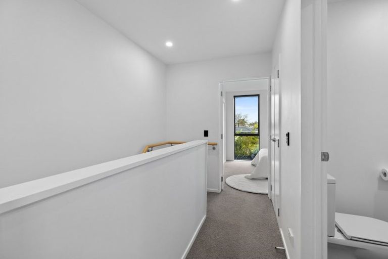 Photo of property in 63 Miromiro Street, Broomfield, Christchurch, 8042