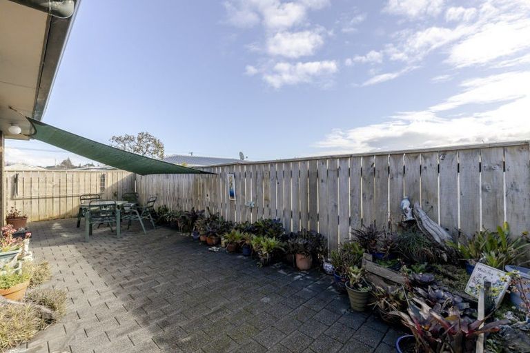 Photo of property in 5/13 Cracroft Street, Waitara, 4320