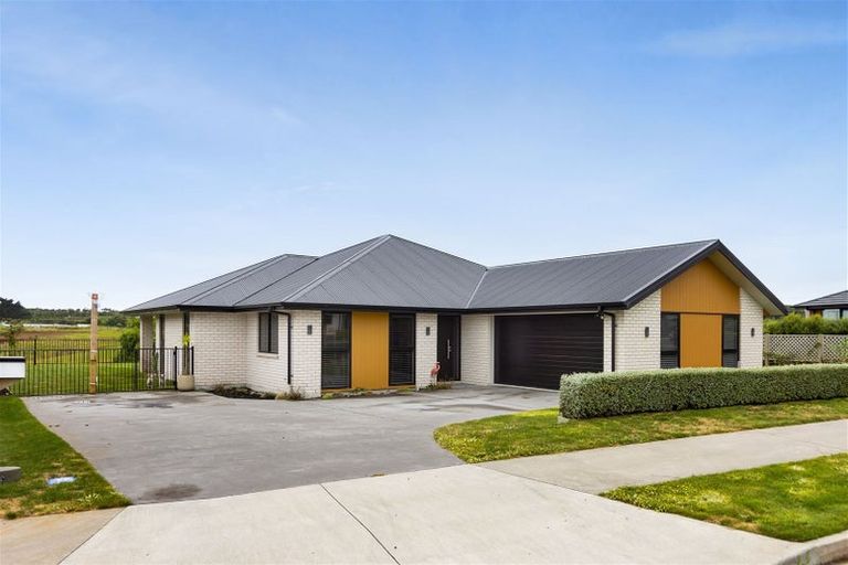 Photo of property in 34 Papawhero Drive, Bell Block, New Plymouth, 4312