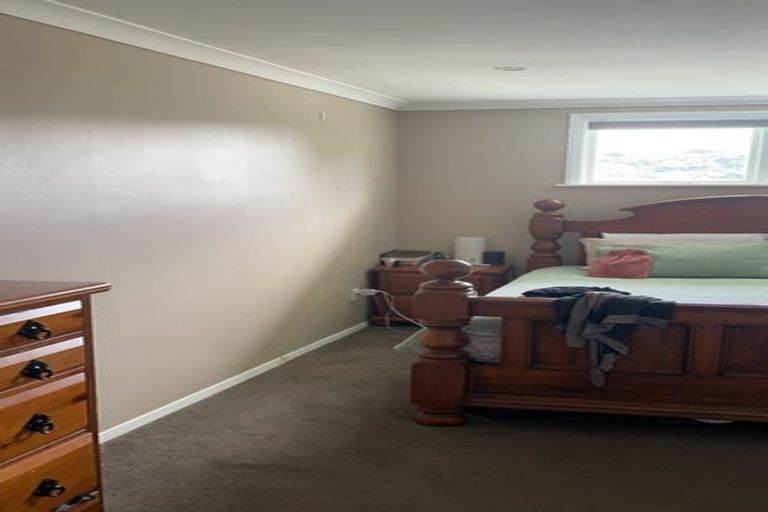 Photo of property in 104 Helston Road, Paparangi, Wellington, 6037