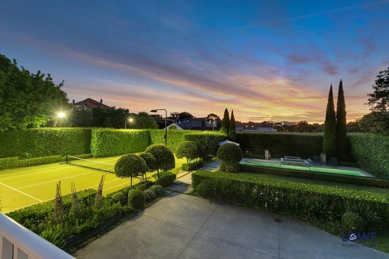 Photo of property in 10 Upland Road, Remuera, Auckland, 1050