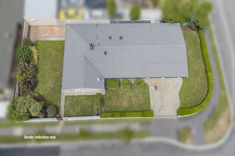 Photo of property in 14 Fraser Place, Rangiora, 7400