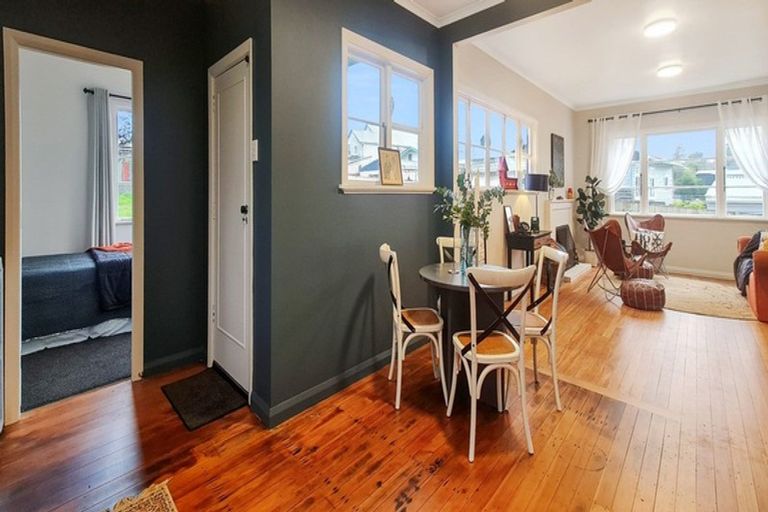 Photo of property in 4 Blackwell Street, Marton, 4710