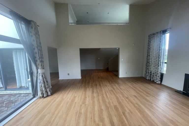 Photo of property in 34 Baltersan Drive, Flat Bush, Auckland, 2016