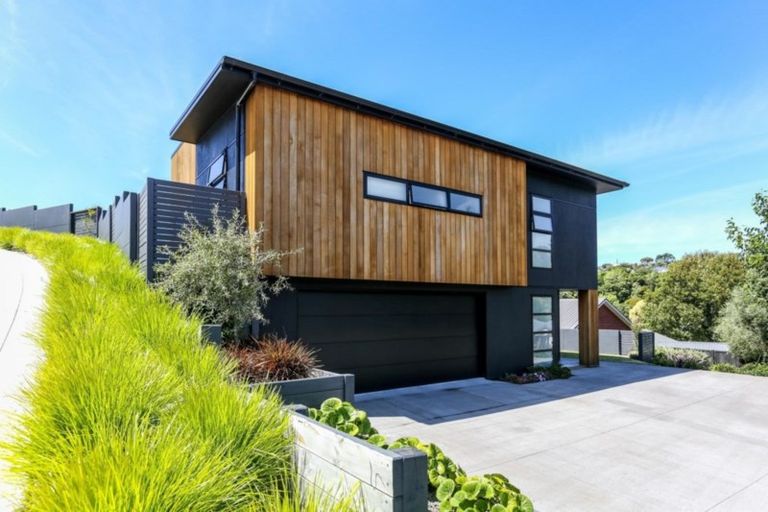 Photo of property in 51 Poplar Grove, Whalers Gate, New Plymouth, 4310