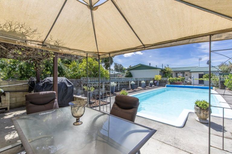 Photo of property in 19 Woburn Street, Waipukurau, 4200