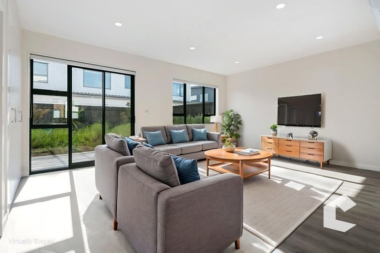 Photo of property in 21b Lumbarda Drive, Kumeu, 0810