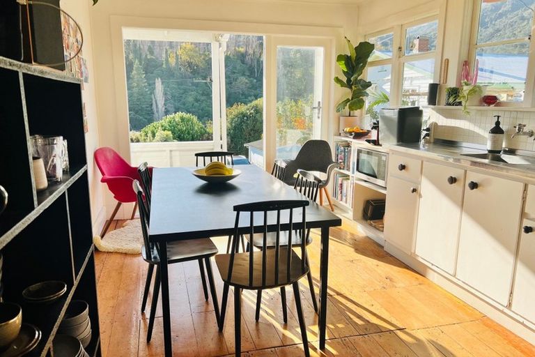 Photo of property in 132 Edward Street, Thames, 3500