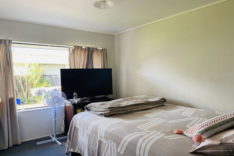 Photo of property in 2/9 Stratford Road, Manurewa, Auckland, 2105