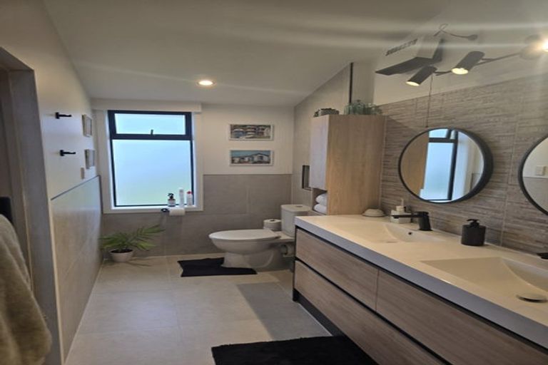 Photo of property in 18 Ruamoana Place, Omokoroa, 3114