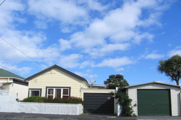 Photo of property in 20 Adelaide Street, Petone, Lower Hutt, 5012
