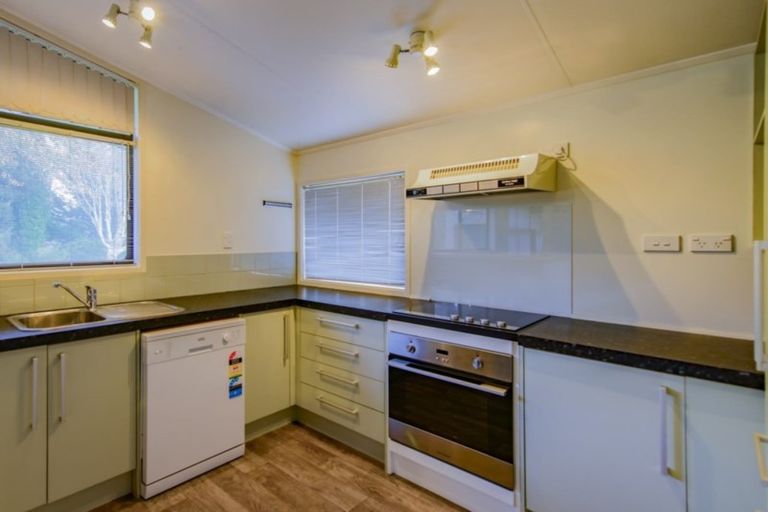 Photo of property in 38 Te Whakarau Street, Turangi, 3334