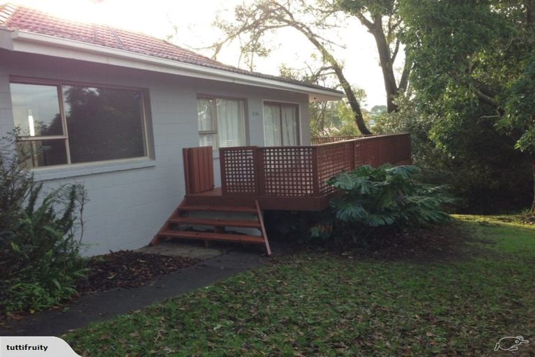 Photo of property in 2/20a Chivalry Road, Glenfield, Auckland, 0629