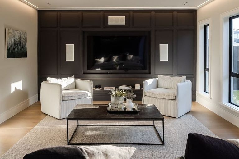 Photo of property in 112 Arran Point Parade, Orewa, 0931