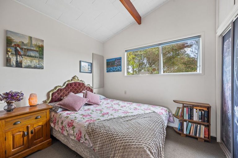 Photo of property in 1 Lovat Street, Havelock North, 4130