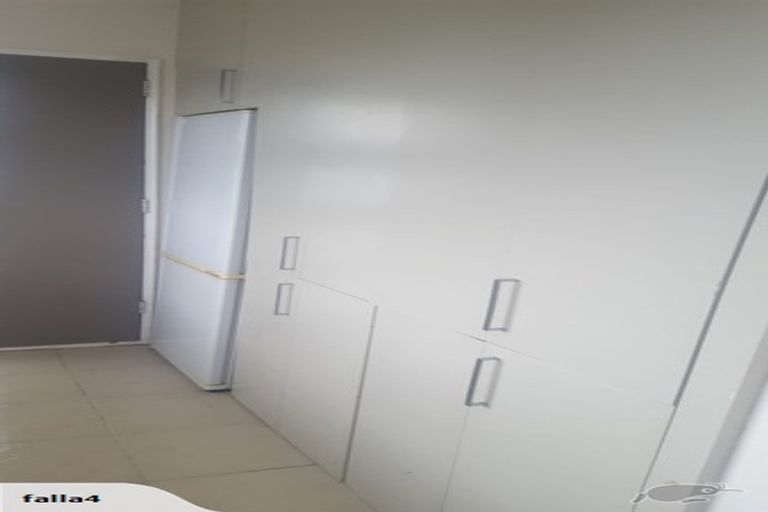 Photo of property in 1 Cheviot Street, Spreydon, Christchurch, 8024