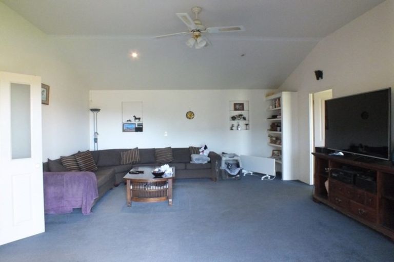 Photo of property in 69d George Street, Hikurangi, 0114