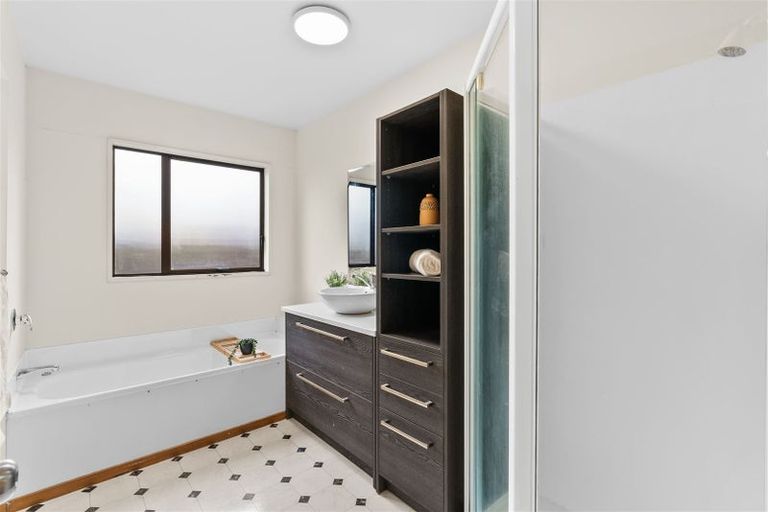 Photo of property in 2/840 Main North Road, Belfast, Christchurch, 8051