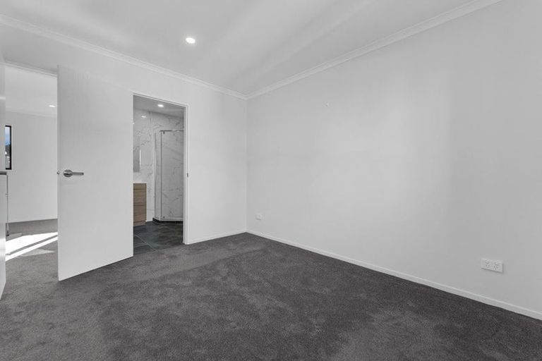 Photo of property in 9a Bernard Street, Tauranga South, Tauranga, 3112