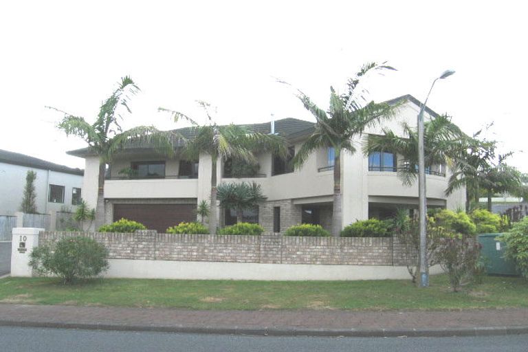 Photo of property in 10 Reflection Drive, West Harbour, Auckland, 0618
