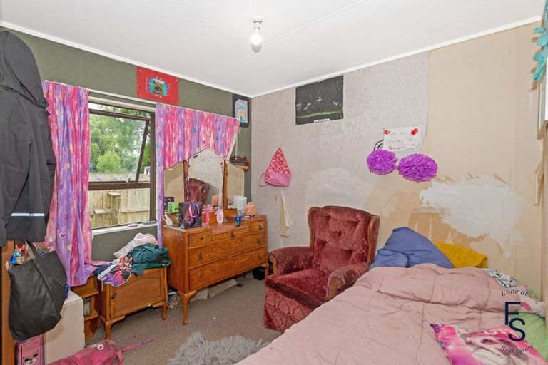 Photo of property in 19 Barry Street, Te Karaka, 4022