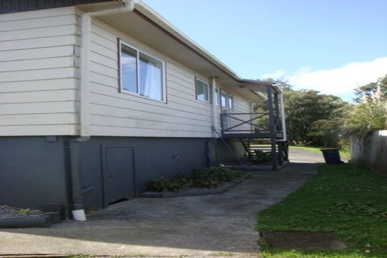 Photo of property in 1/69 Monarch Avenue, Hillcrest, Auckland, 0627
