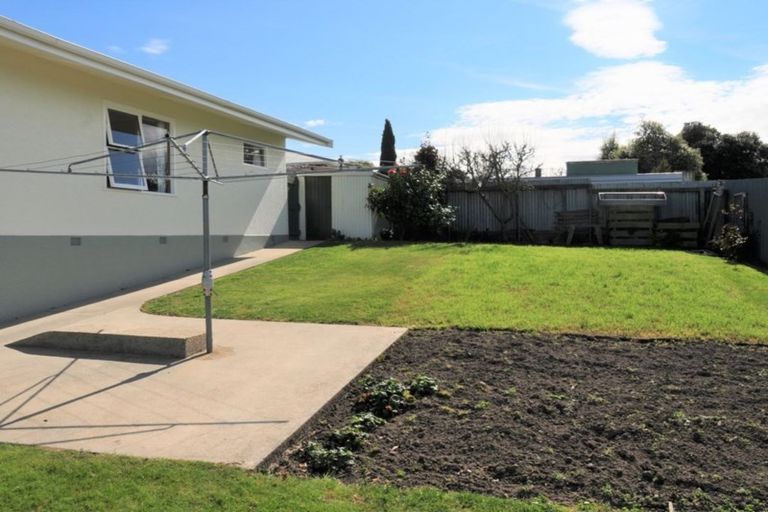 Photo of property in 16 Lark Street, Oamaru, 9400