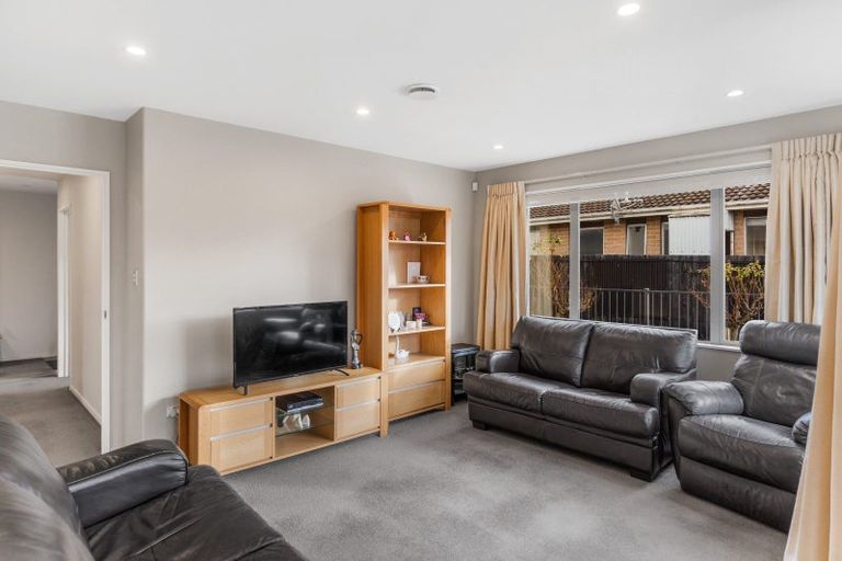 Photo of property in 1/88 Travis Road, Burwood, Christchurch, 8083
