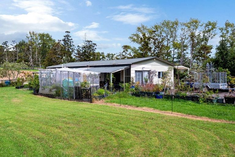 Photo of property in 336 Ireland Road, Waitoki, Kaukapakapa, 0871