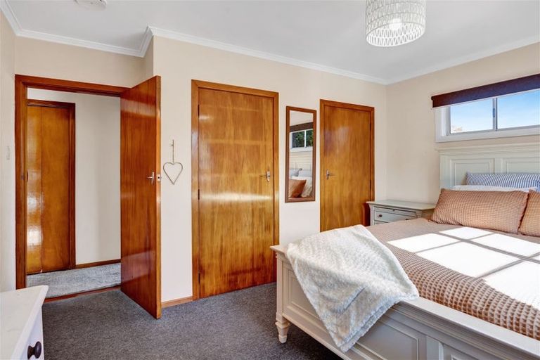 Photo of property in 7a Penrith Street, Westown, New Plymouth, 4310