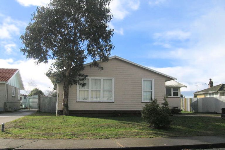 Photo of property in 16 Arbroath Avenue, Flaxmere, Hastings, 4120