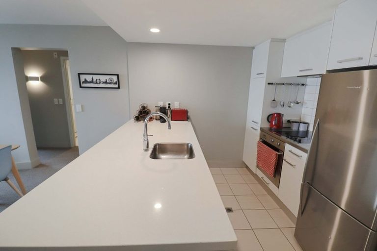 Photo of property in The Capital, 18/370 Oriental Parade, Oriental Bay, Wellington, 6011