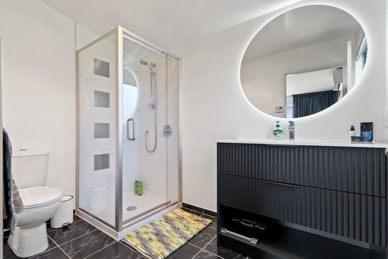 Photo of property in 15 Riverwood Boulevard, Redwood, Christchurch, 8051