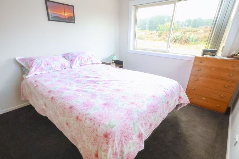 Photo of property in 16 Omapere Street, Dobson, Greymouth, 7805