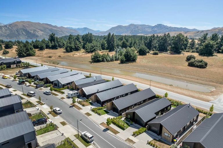 Photo of property in Northlake, 36 Malvern Road, Wanaka, 9305