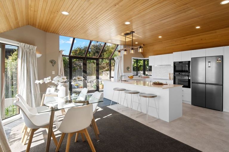 Photo of property in 9 Petworth Place, Westmorland, Christchurch, 8025