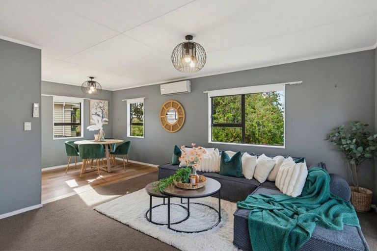 Photo of property in 42 Winton Street, Paraparaumu Beach, Paraparaumu, 5032