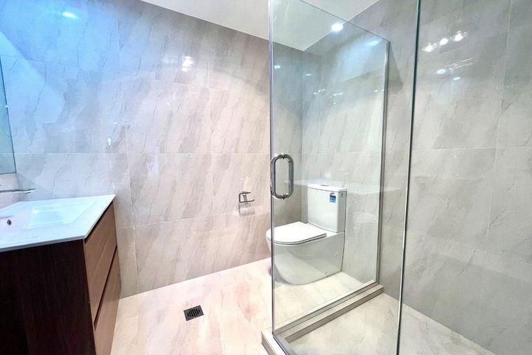 Photo of property in 44c Innismara Avenue, Wattle Downs, Auckland, 2103