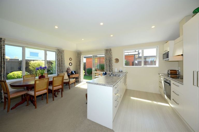 Photo of property in 1/14 Wittys Road, Avonhead, Christchurch, 8042