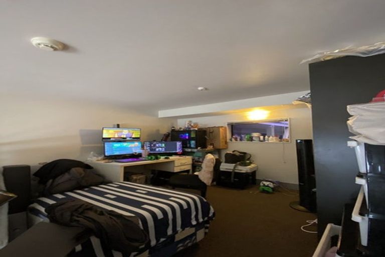 Photo of property in Urbane Apartments, 35/29 Webb Street, Mount Cook, Wellington, 6011