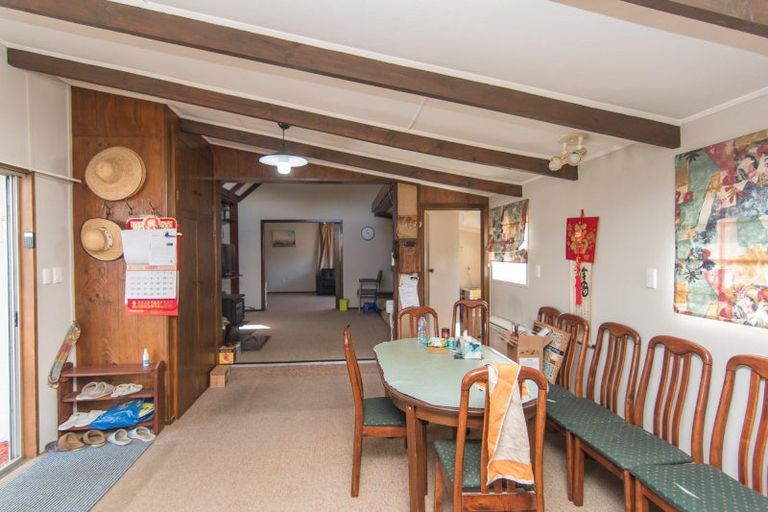 Photo of property in 16 Saint Leonards Road, Temuka, 7920